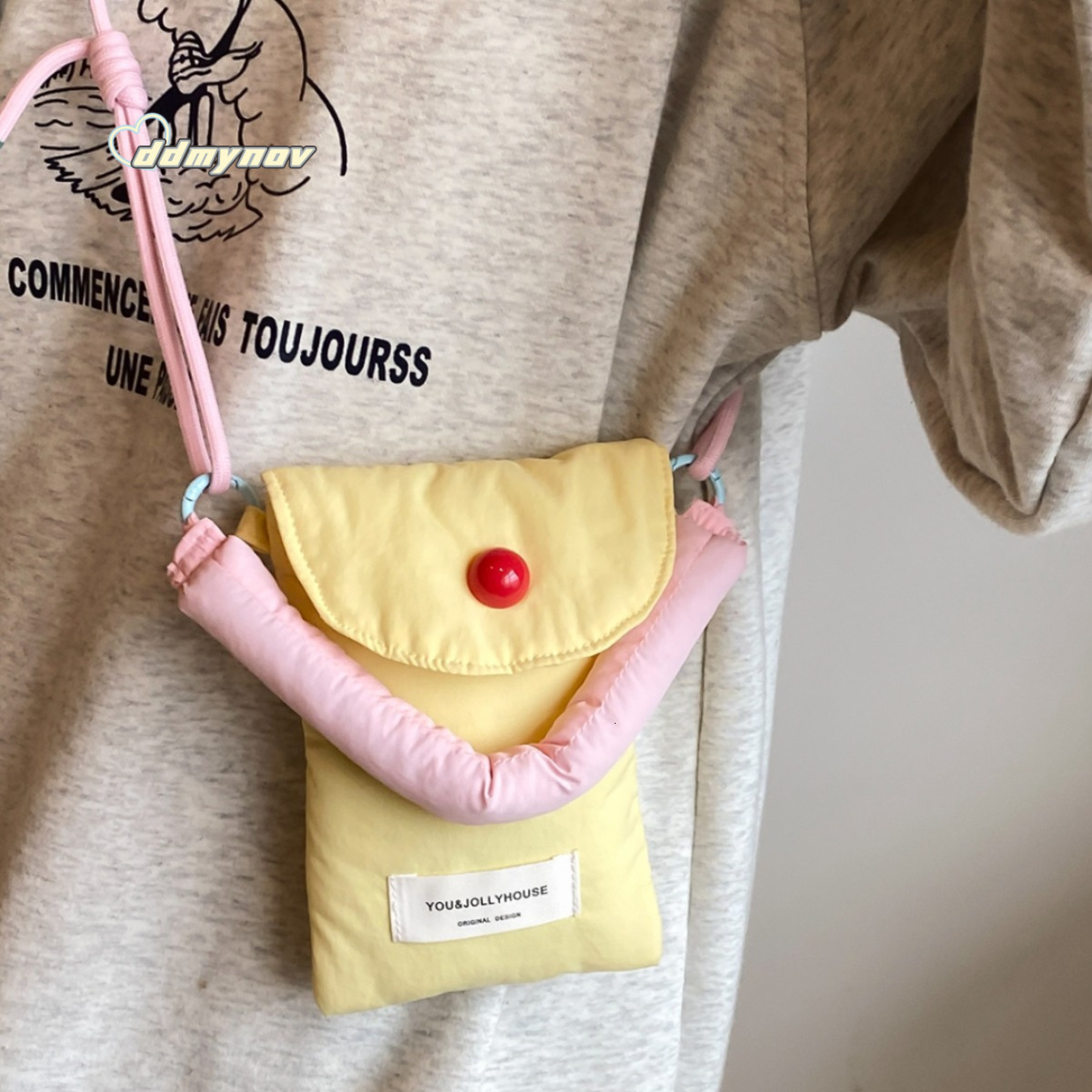 Korean Fashion Mini Phone 2025 New Dopamine Handheld Coin Purse Student Lightweight Shoulder Crossbody Bag ddmynov