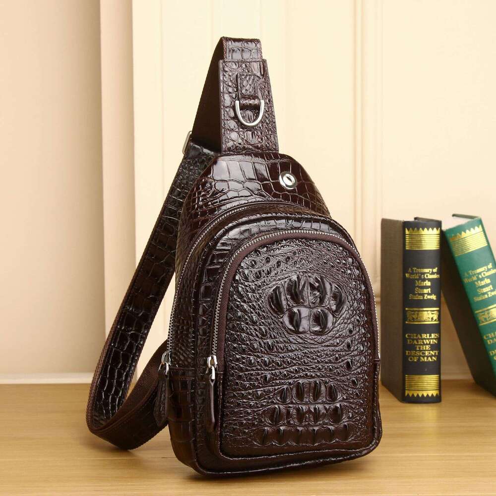 Pattern New for Crocodile Men, High-End Front Chest Single Shoulder Crossbody Bag, Casual Outdoor Large Capacity Men's Bag Men, ,