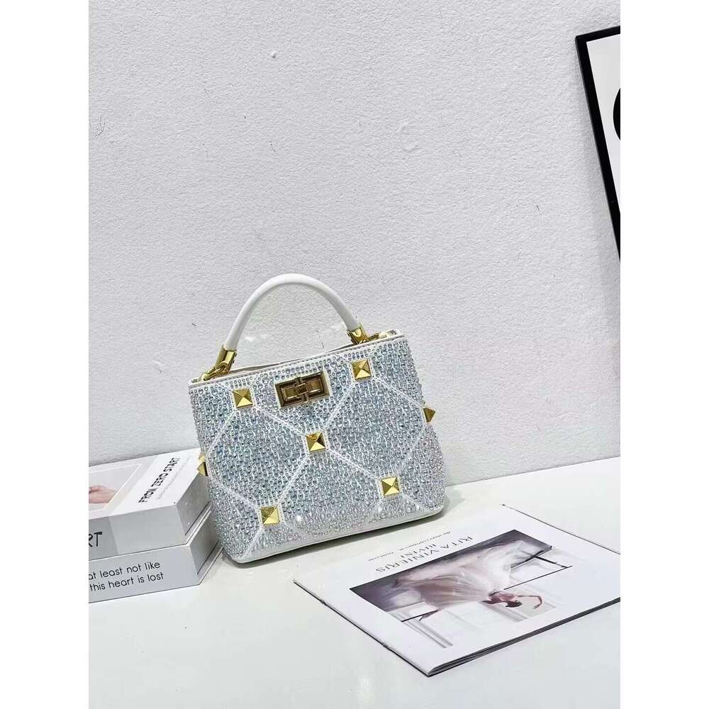 Diamond-Studded New Handbag Flap Shoulder Crossbody Chain Women's Small Square Bag blingbling