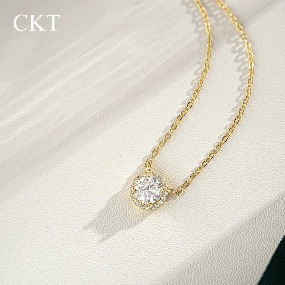 CKT 1ct Round Pendant for Women 14K Gold Full-inlaid Moissanite Necklace Diamond Pendant Gothic Fine Jewelry Necklace for Her Z250614