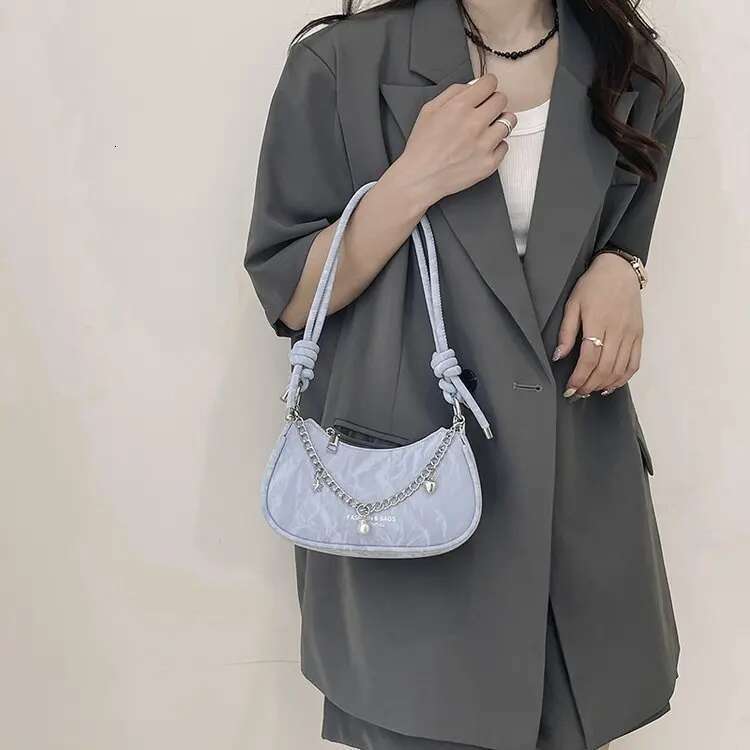 2025 Summer Trend Solid Color Shoulder Bag-Exquisite Foreign Style Crossbody Purse Casual Vegan Leather Bag For Work/Date/Travel