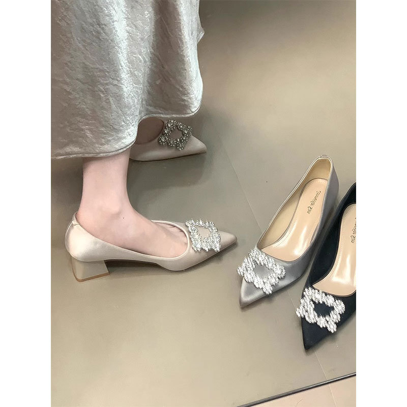 Ddmyoutdoor French Fairy Style Rhinestone Square Buckle Chunky Heel Single For Women New Satin Pointed Toe High Heels Bridal Wedding Shoes Outdoor Sho