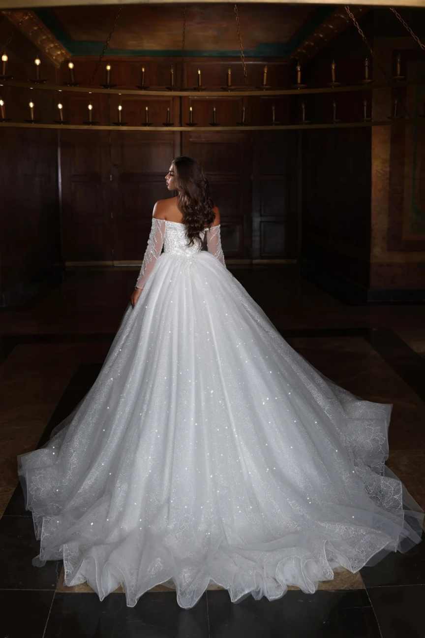 Sparkly A Line Women Wedding Dress Off Shoulder Long Sleeves Bridal Gowns Sequins Appliques Sweep Train Dress Custom Made vestidos de novia