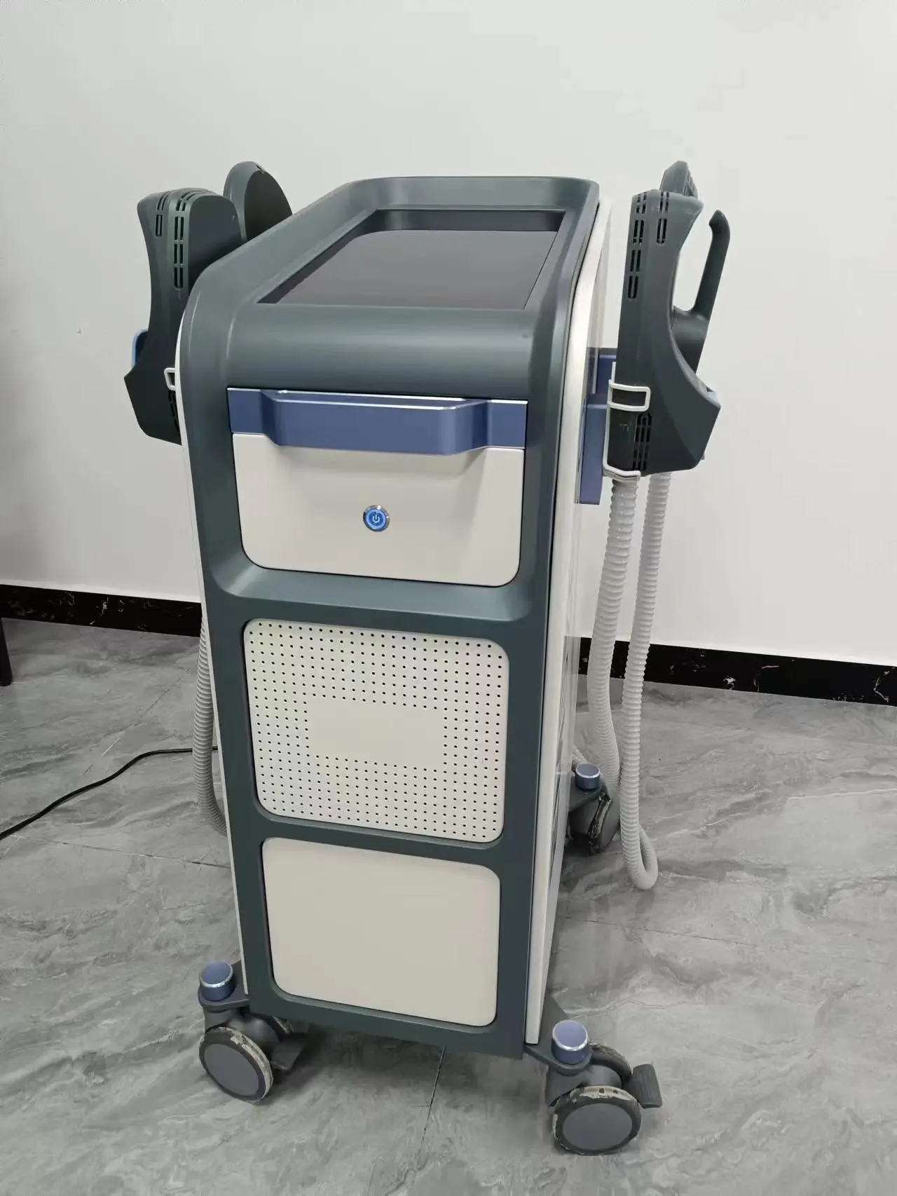Professional EMSZERO Body Sculpt and Fat Reduction Instrument Tightens The Skin and Shapes The Perfect Curve. Easy To Operate And Multi-Language Inter