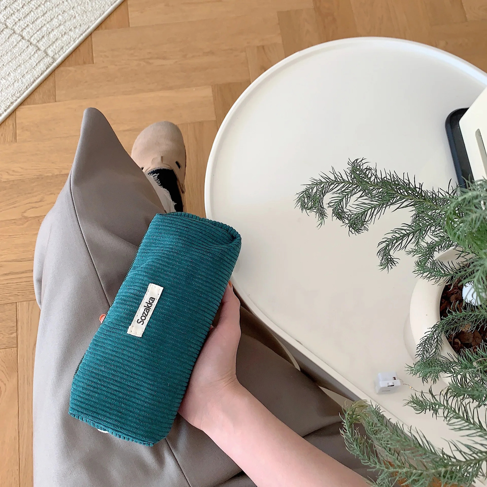 Retro Corduroy Pencil Case Travel Cosmetic Lipstick Stationery Storage Bag Women Makeup Handbags Organizer Pouch Pencilcase Bags 250614