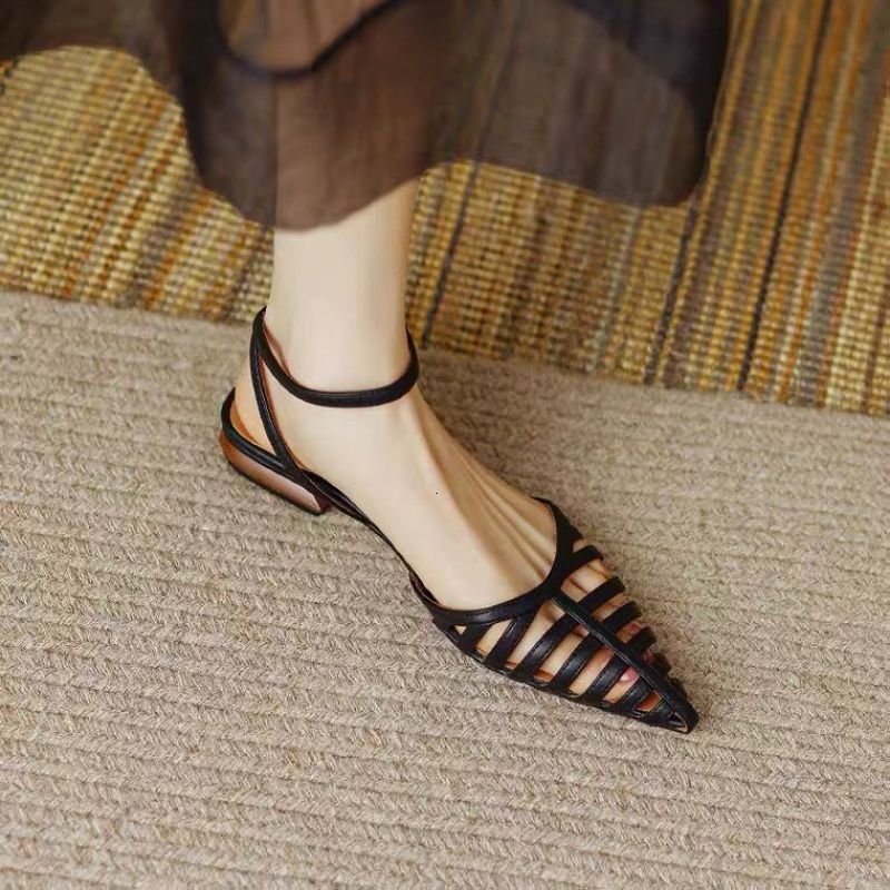 Ddmyoutdoor Yingmeier Niche Personality Roman Sandals Spring Summer Black Hollow Women S Pointed Flat Closed Toe Shoes Outdoor Shoes