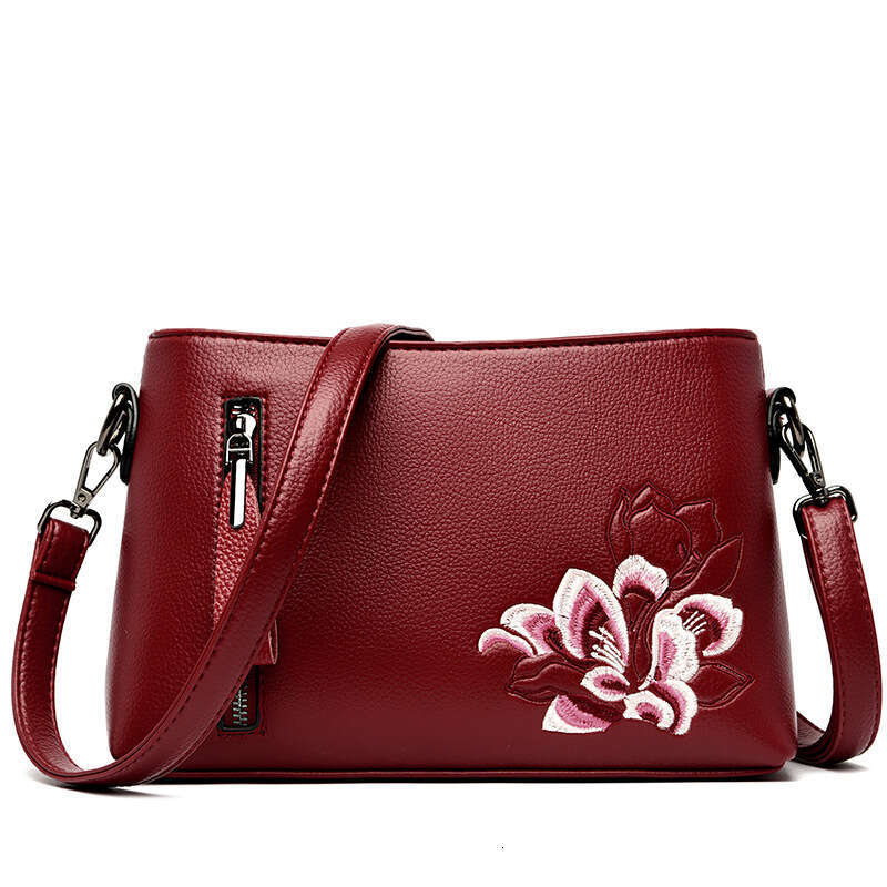 Crossbody New Chinese Style Embroidered Clutch Fashionable Elegant Mom Large Capacity Simple Shoulder Bag