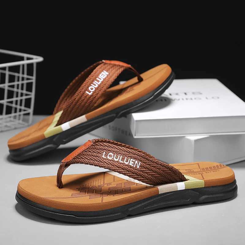 2025 Summer New Mens Slippers Fashion versatile flip-flops Mens slippers Mens Clip Toe Shoes Z250614
