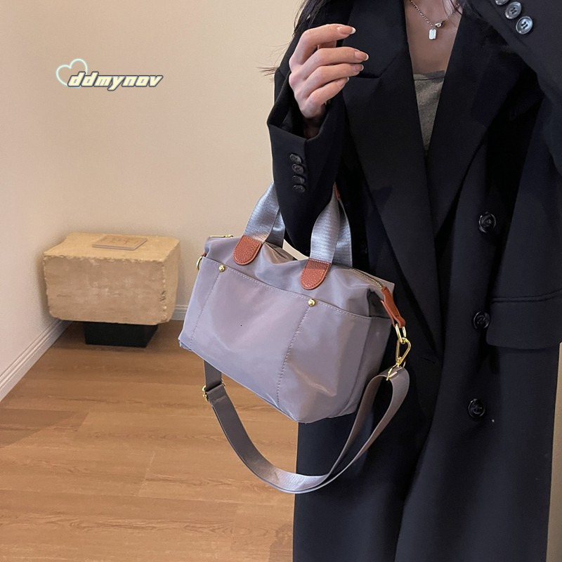 High-end for Women, Autumn and Winter Large Capacity New Oxford Cloth Casual Handbag, Versatile Tote Bag, Crossbody Bag ddmynov