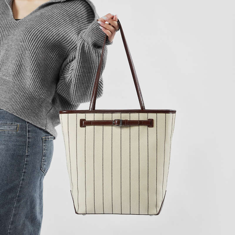 Designer Bag Genuine Leather Large Capacity Commuter Underarm For Women New Lazy Style Pattern Top Layer Cowhide Tote Bag