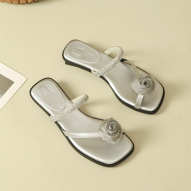 Ddmyoutdoor Fairy Style Fashion Rhinestone Toe Ring Slippers For Women Summer New Chunky Heel Dress Shoes With Flower Design Outdoor Shoes