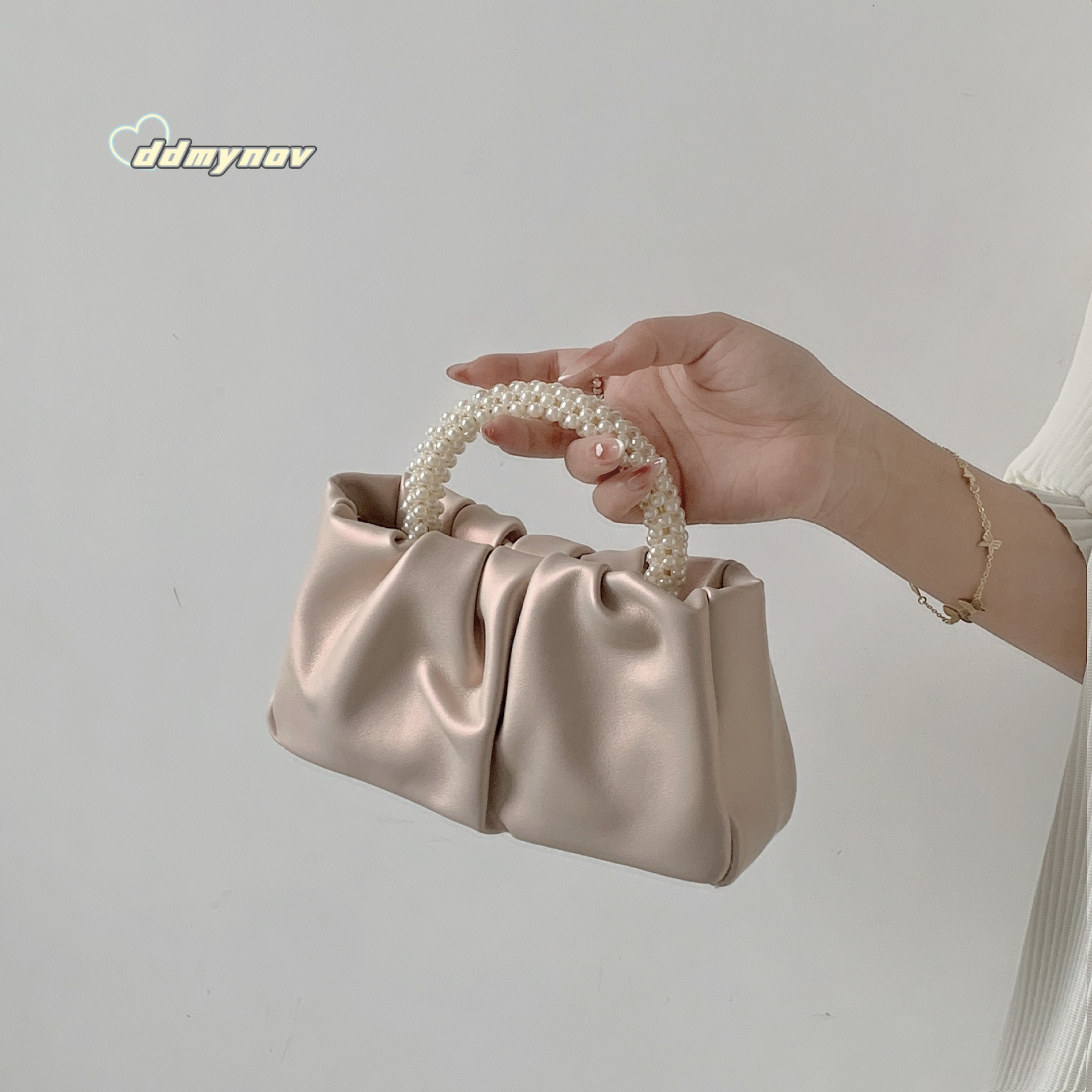for Women 2024 New Trendy Fashion Round Pearl Handheld Pleated Cloud Niche Elegant Shoulder Crossbody Bag ddmynov