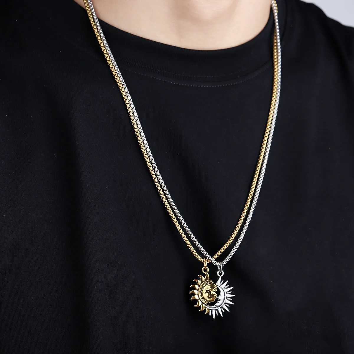 FTCY 2pc/Set Sun Moon Couple Necklace Vintage Stainless Steel Asymmetrical Necklaces Pendants for Women Goth Jewelry Z250614