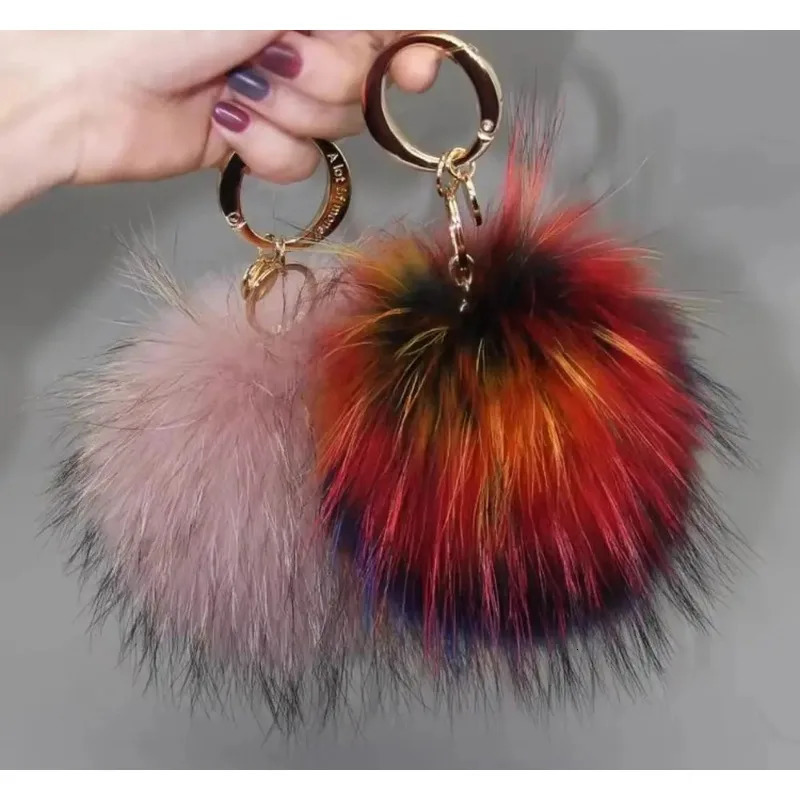 15cm Real Racoon Fur Pompom High Quality Keychain Key Chain Metal Ring Pendant For Women F281 250610