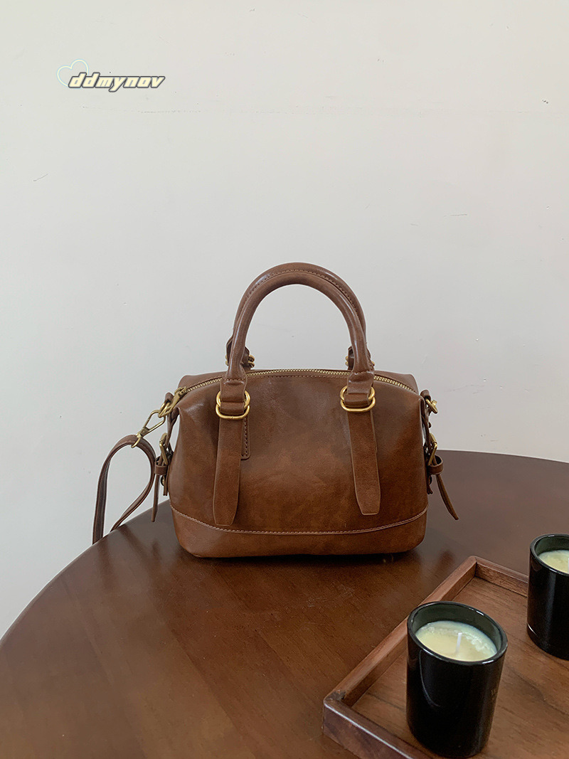 Versatile Handheld Bowling Ball for Women 2024 Autumn Winter New Fashion Pillow Commuter Shoulder Crossbody Bag ddmynov