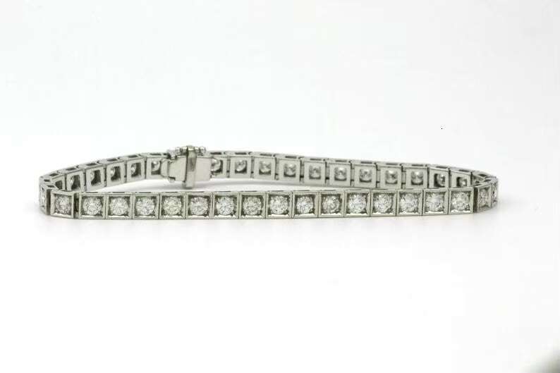 5.31 TCW Colorless Round Cut Moissanite Tennis Bracelet 925 Sterling Silver