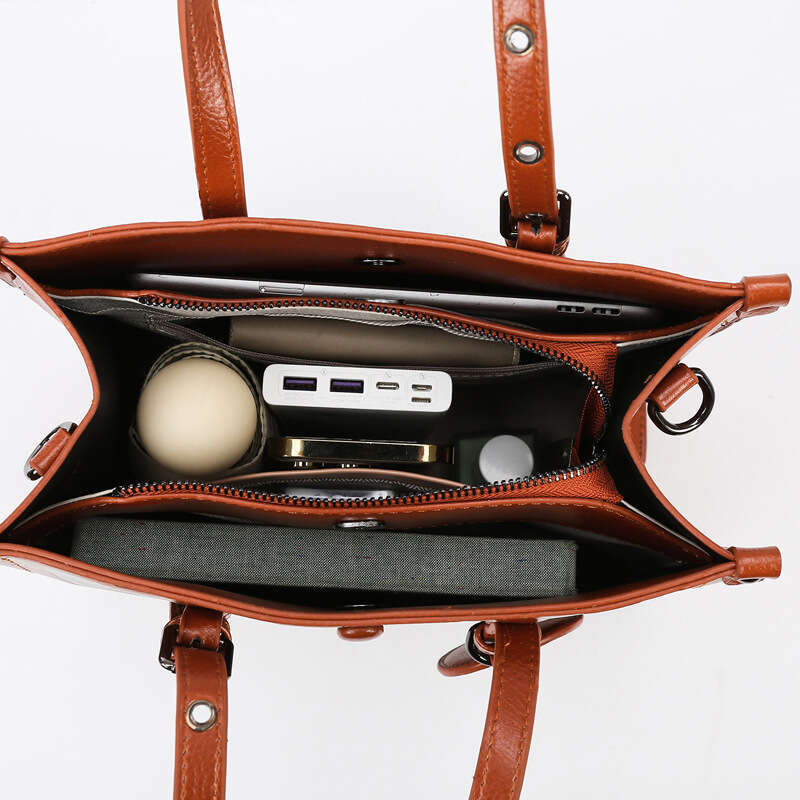 Handbag Fashion Letter Embossed Women New Large Capacity Commuter Tote Bag