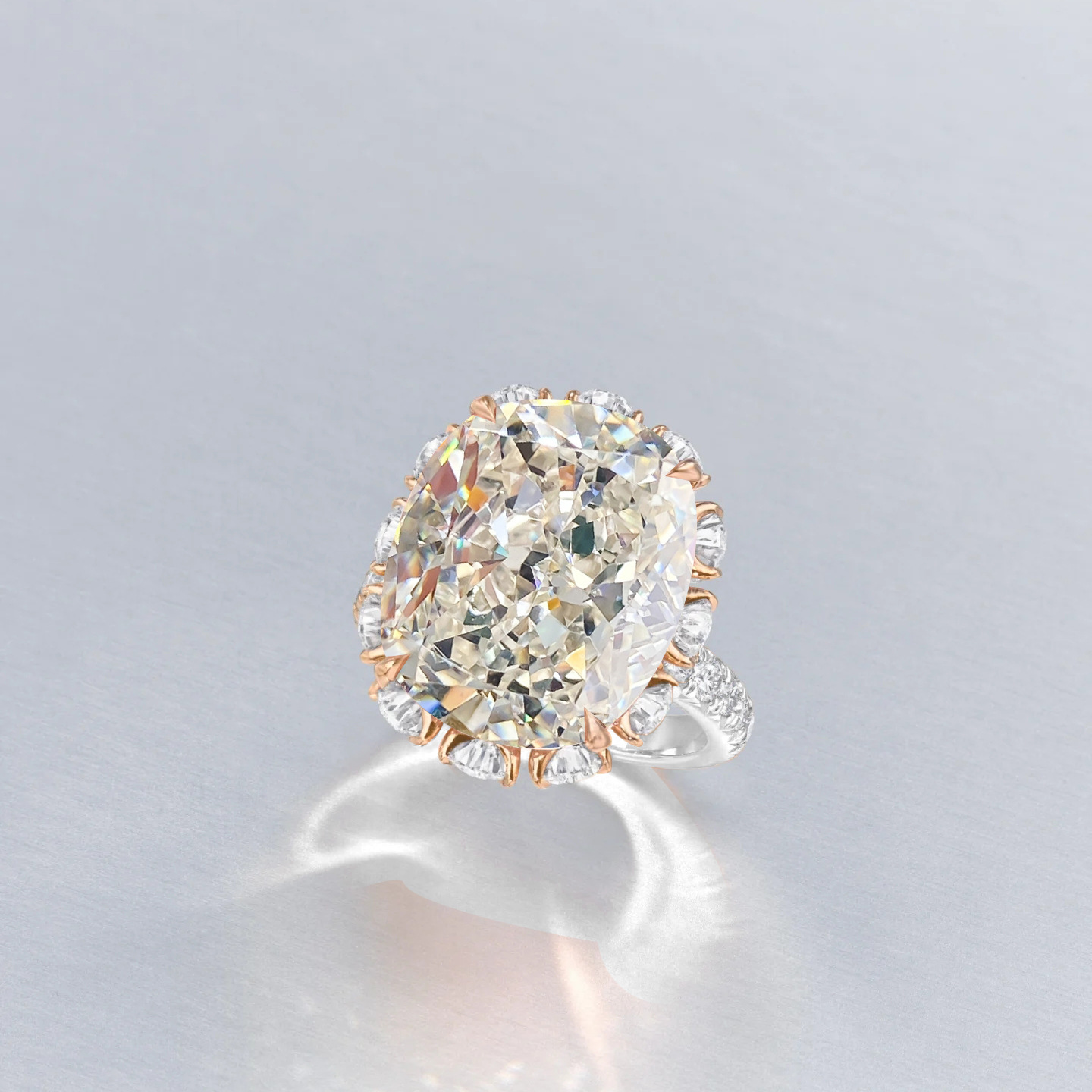 2025 Handmade Gorgeous Sparkling Luxury Jewelry 925 Sterling Silver Large Dove Egg Ice Cushion Cut Lab Moissanite Diamond Lady Women Wedding Bride Ope