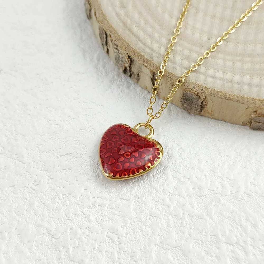 New fashion simple necklace pendant ladies sweet pendant stainlESS steel jewelry exquisite gift Z250614
