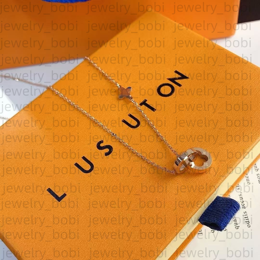 necklaces designer necklace with box 2025 Silver clover necklace for women Designer Jewelry Snake Chain Necklace Fashion moissanite chain gifts