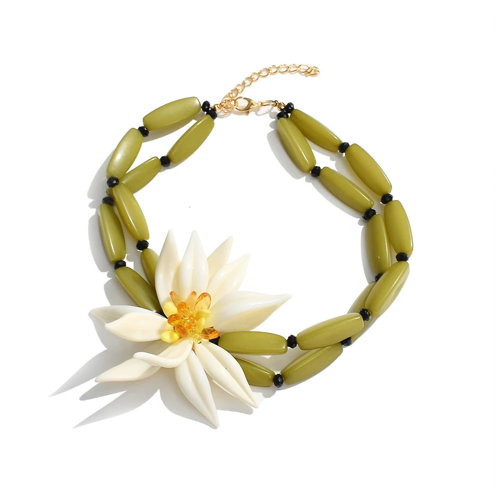 Bohemian Resin White Large Flower Necklace for Women Girls Exaggerated Green Beads Choker Collar Necklace Beach Party Jewelry 250613