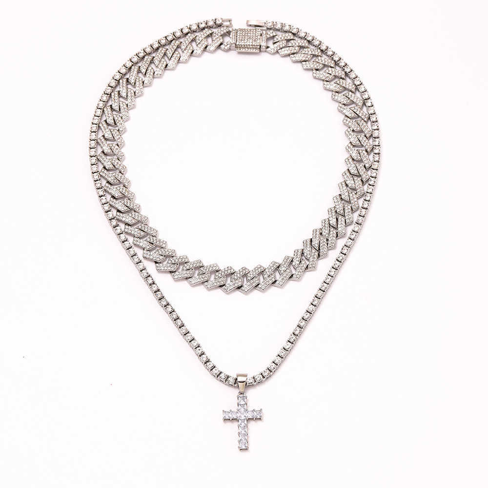 Diamond-studded cross pendant in alloy Cuban chain, single row chain with loop, versatile accessory for all occasions, hip-hop necklace X250224
