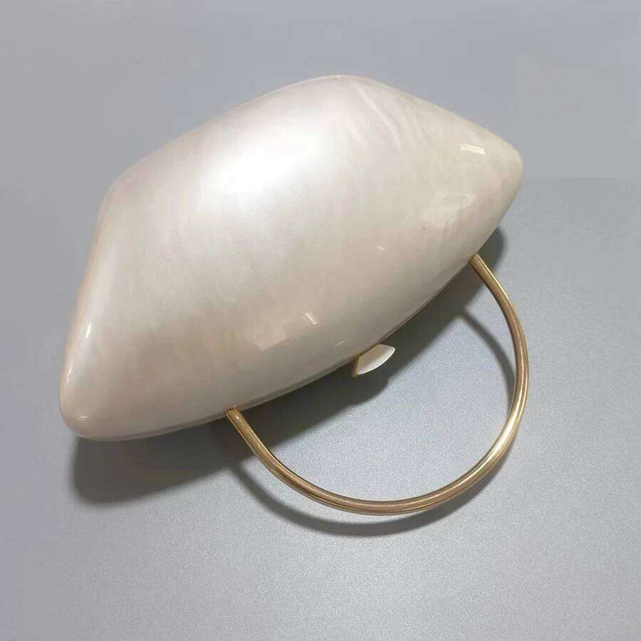 Designer Acrylic Shell Shape Clutch Pearl White Women Evening Party Cute Metal Handle Shoulder Crossbody Bag Small Purse