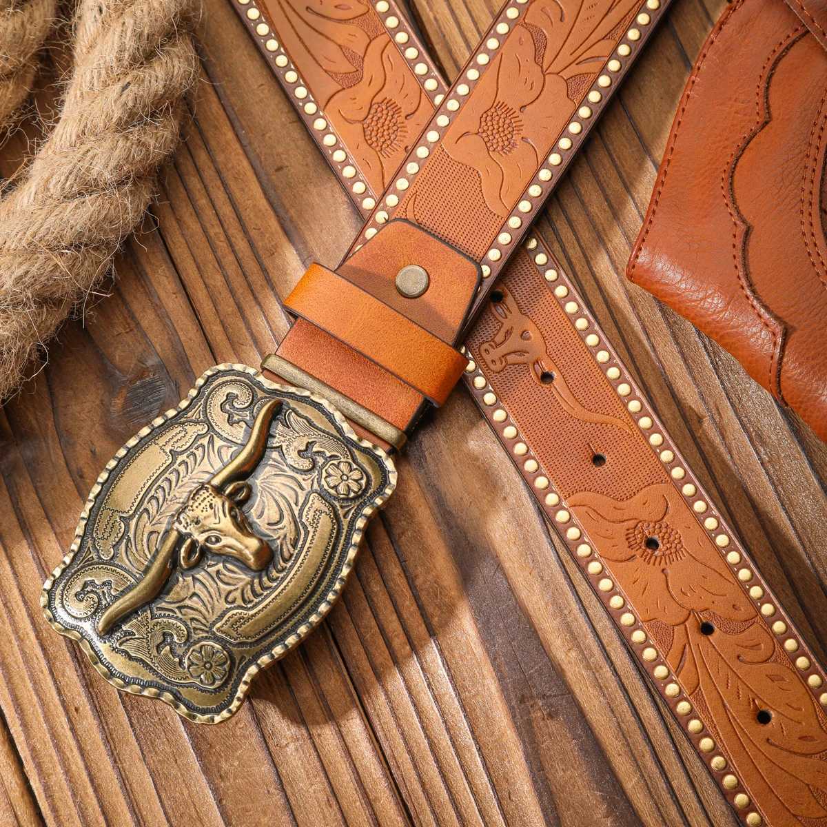 Vintage meets fashion!Alloy buckle PU belt suitable for both men and women to create a personalized Western style. X250614