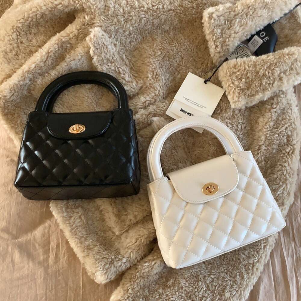 2025 multi-functional high-end simple quilted big brand style small style chain fashion crossshoulder bag