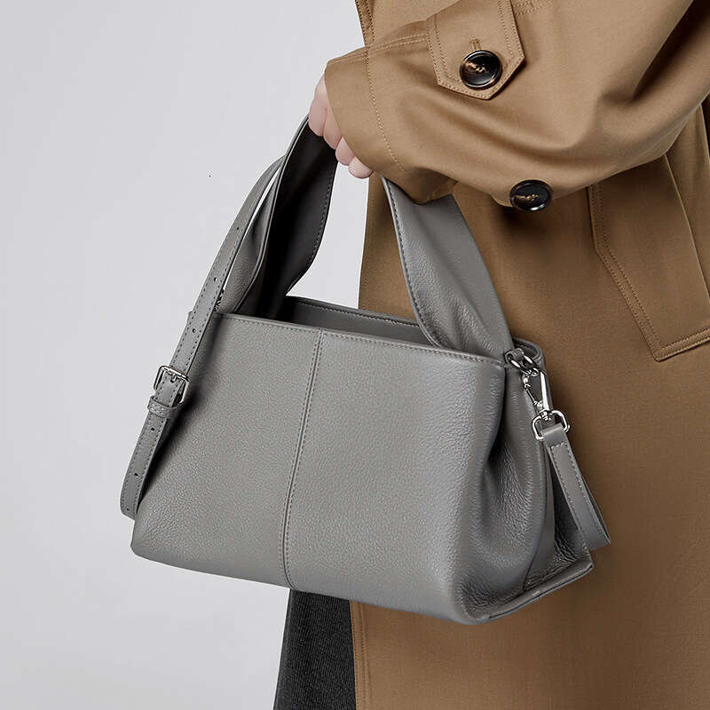 Designer Bag Classic Genuine Leather Shoulder Top Layer Cowhide Niche Fashion Trendy Women S Bag