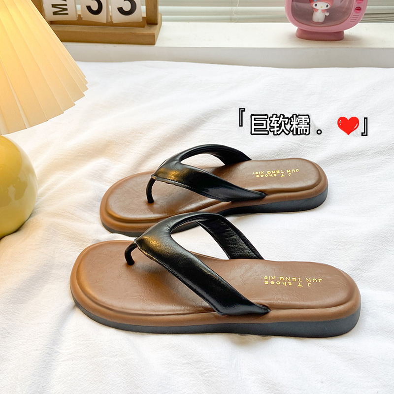 Ddmyoutdoor Beach Flip Flops For Women Summer New Outdoor Sandals Super Popular High End Flat Casual Slippers Outdoor Shoes