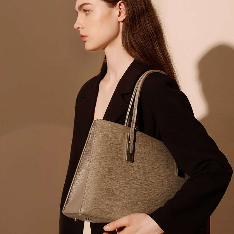 Designer Bag Selected Genuine Leather Bag New Brand Commuter Large Capacity Top Layer Cowhide Tote Women S Handbag