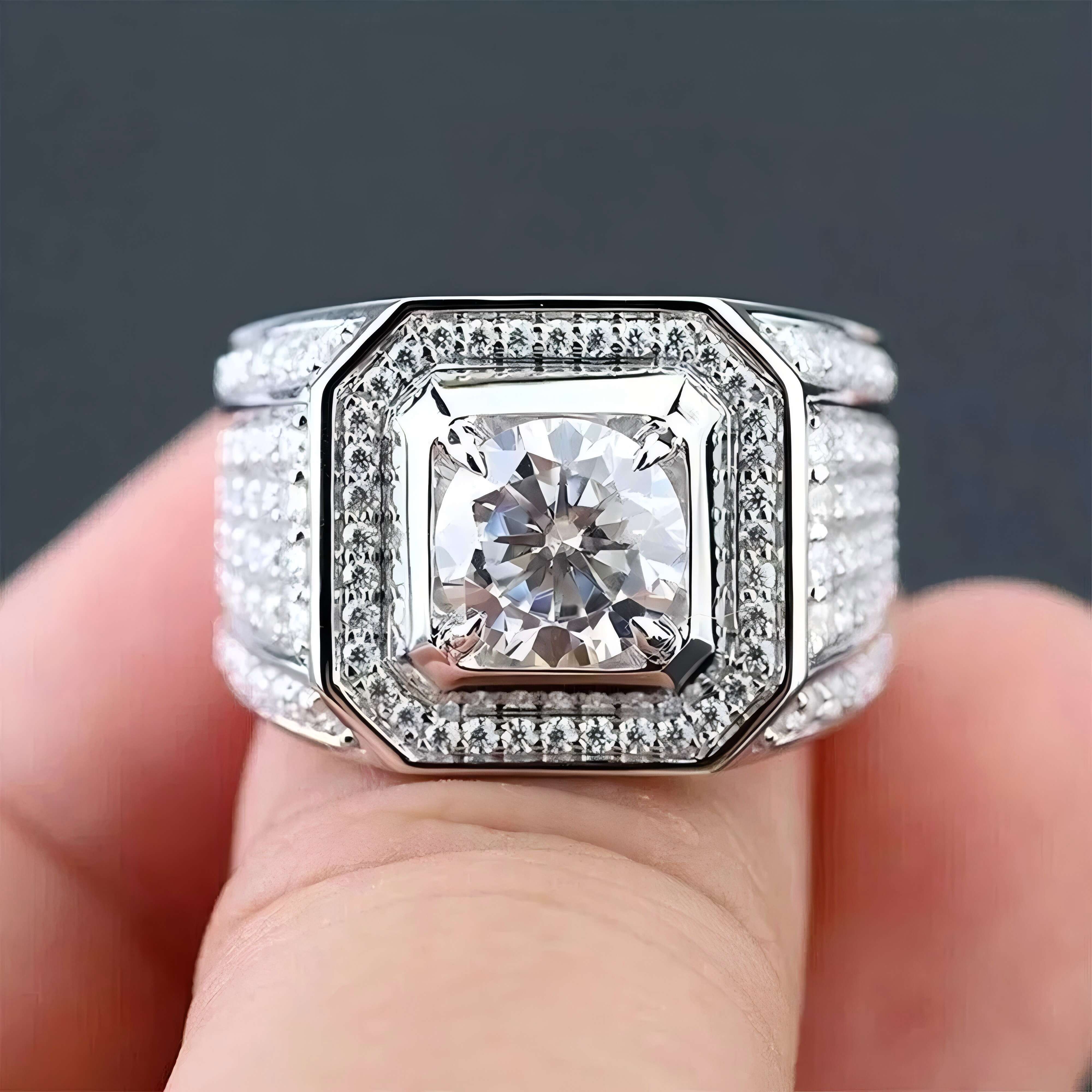 FOXI Full Diamond 2.5Ct Round Cut Real Moissanite Mens Wedding Ring 925 Sterling Silver White Gold Plated Moissanite Pinky Ring