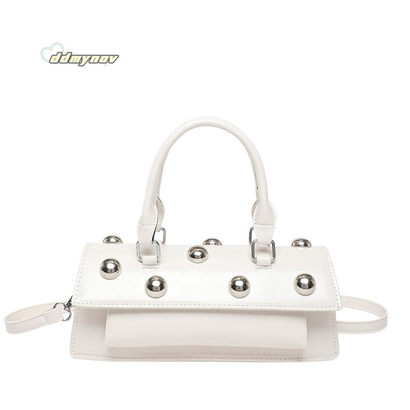 Trendy Underarm 2025 New Korean Style Fashion Rivet Personality Handbag Women's Shoulder Crossbody Tote Bag Trend ddmynov