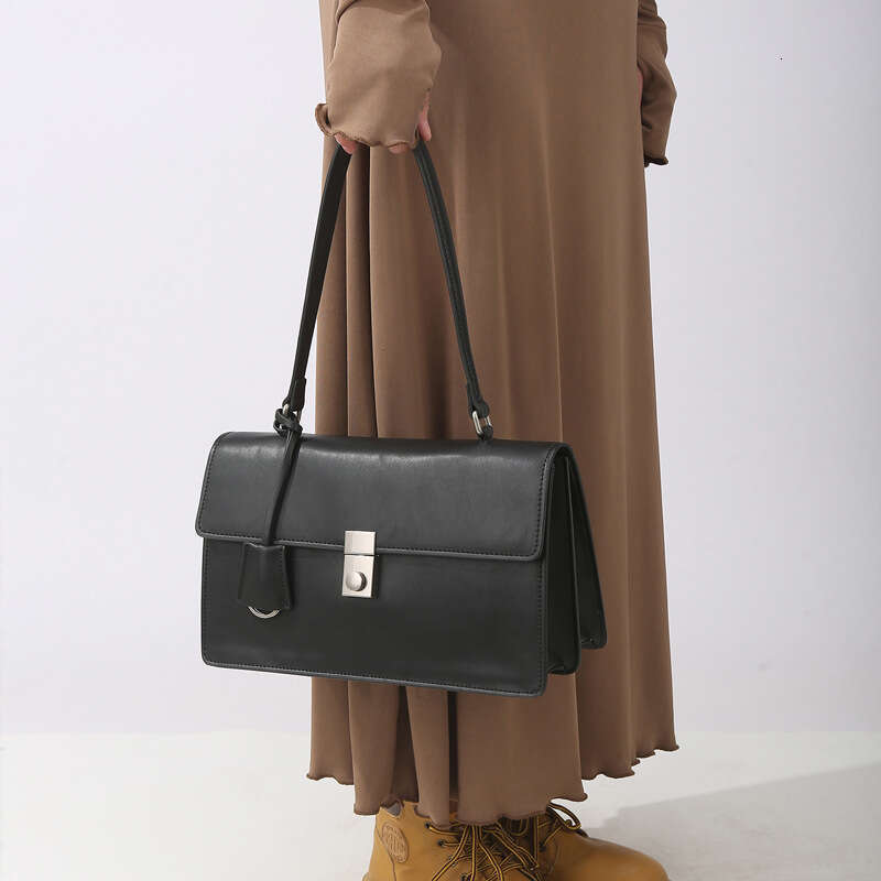 Single Shoulder New P House Same Style High-End Simple Underarm Fashion Commuter Women's Crossbody Bag