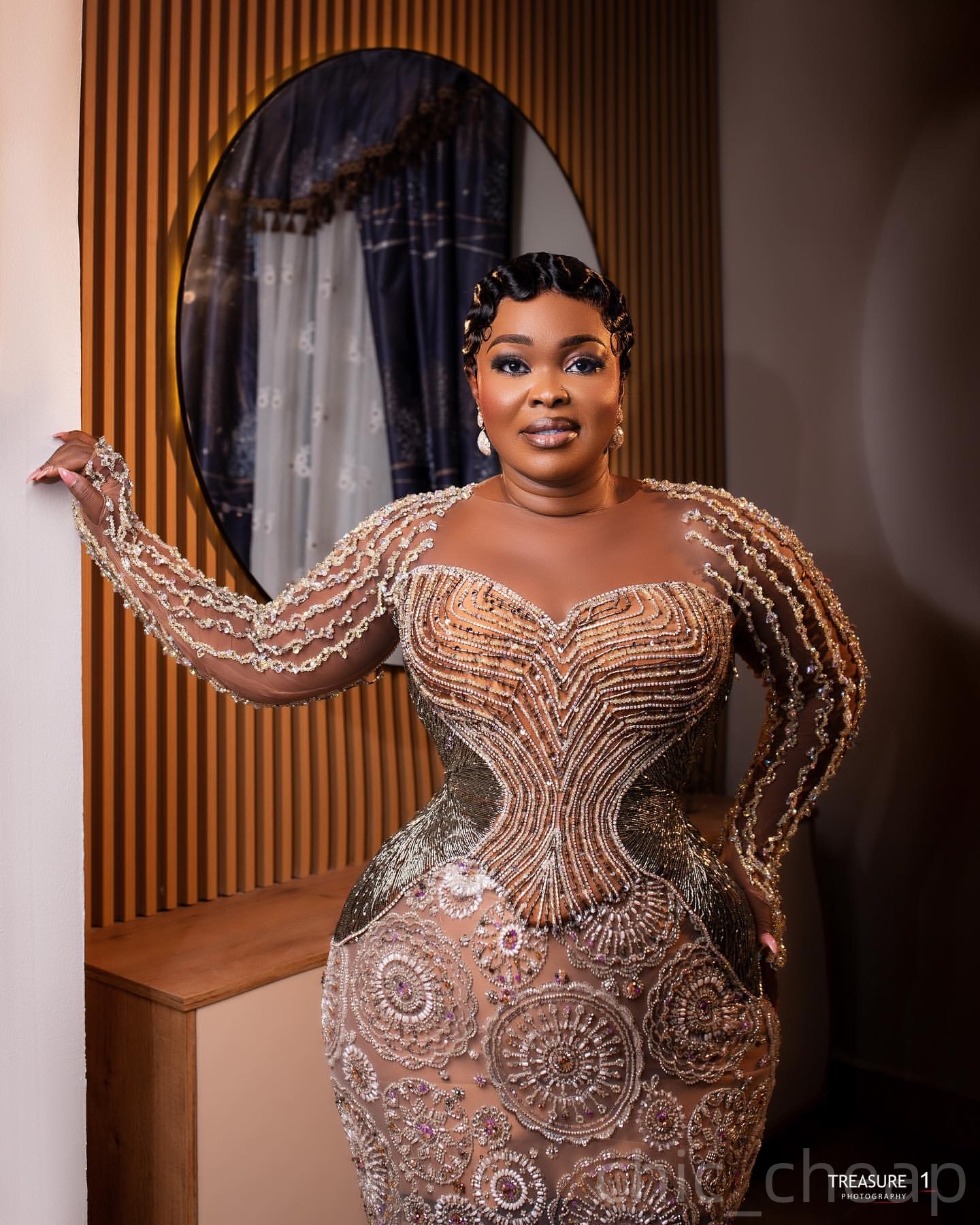 Champagne Mermaid Prom Dresses 2025 Crystals Beaded Illusion Vintage Evening Formal Party Second Birthday Engagement Gowns Plus Size Dress For Special