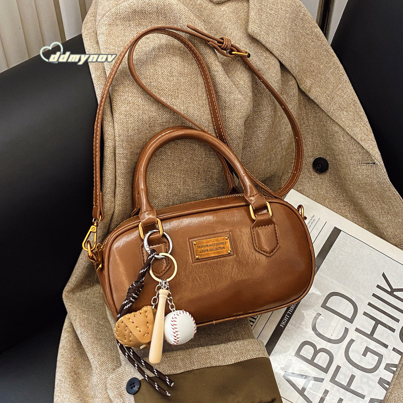 Bowling for Women Korean Style Versatile Handbag Autumn Large Capacity Fashionable Women's Commuter Shoulder Crossbody Bag ddmynov
