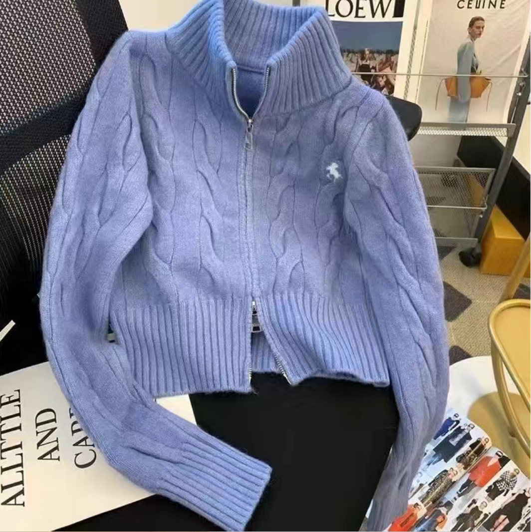 Womens Luxury Sweater Designer Pullover For Woman Fashion Turtleneck Autumn Long Sleeve Cardigan Logo Embroidery Coat -9 Basic Lady Jacket Tops