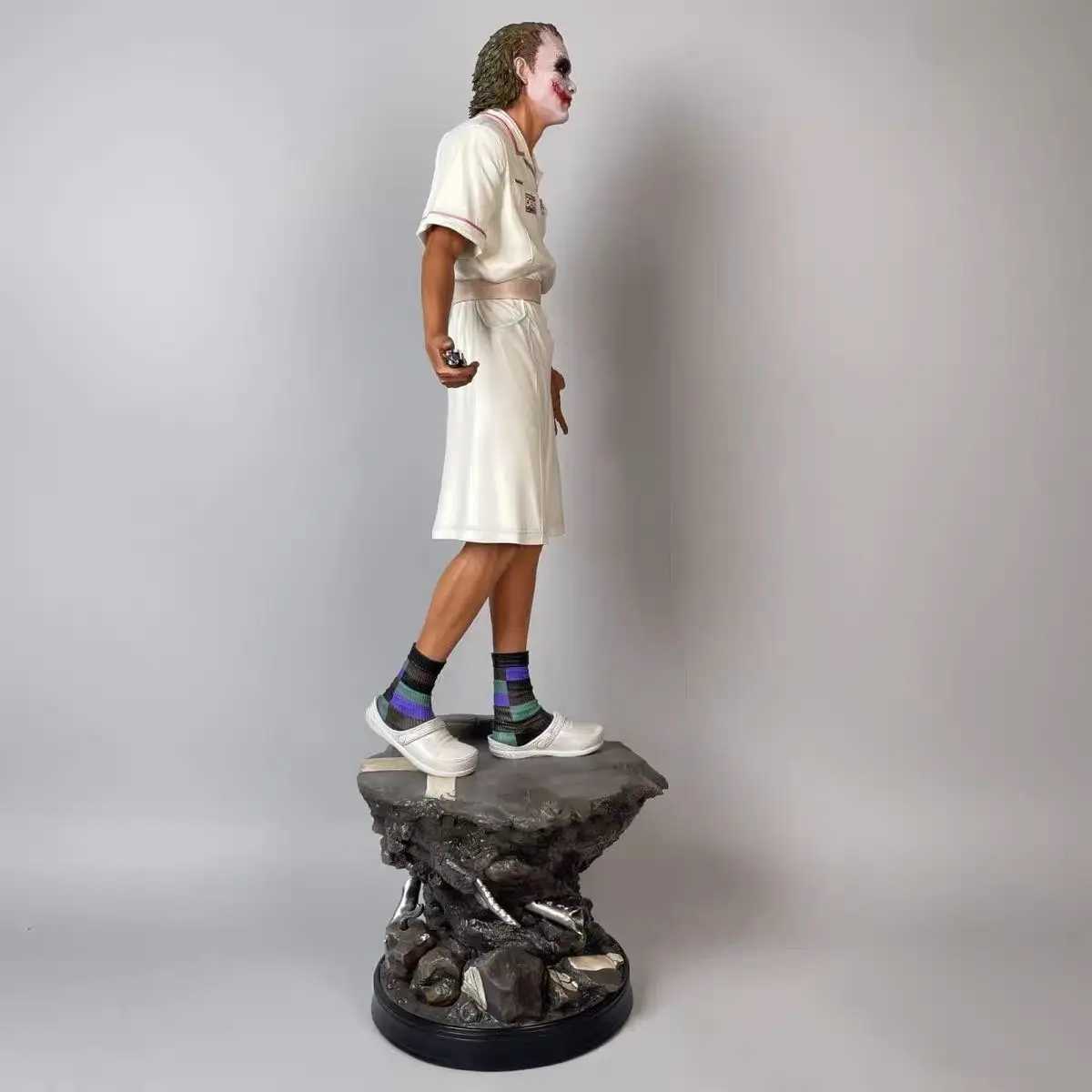 54cm DC Heath Ledger Nurse Uniform Joker Series Figure Joker Standing Scene Model Handmade Ornament GK Resin Statue Toys Gift XJ250614