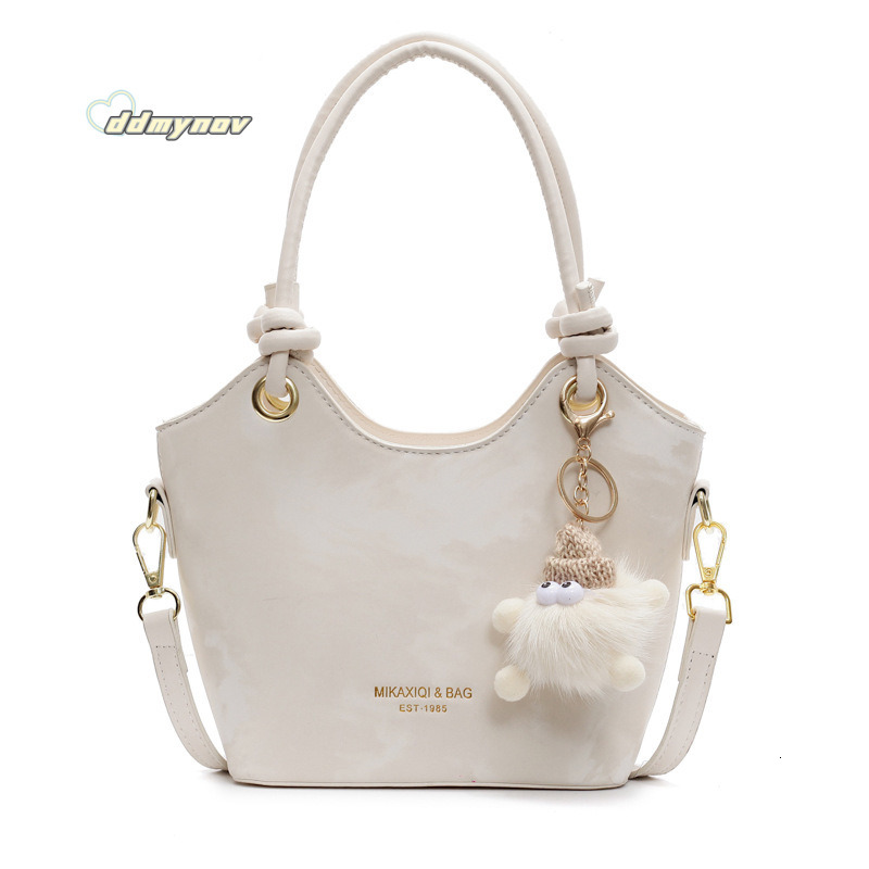 2025 New Trendy Shoulder Niche Convenient Design Handbag Fashion Versatile Stylish Crossbody Women's Bag ddmynov