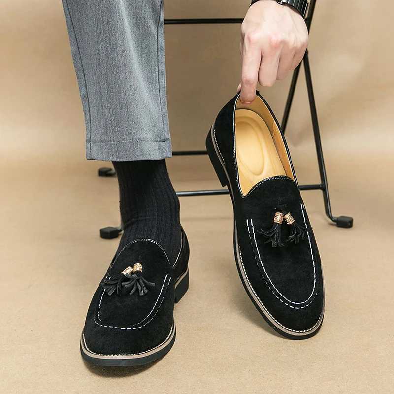 New Fi Tassel Leather Men Shoes Slip Loafers Round Toe Patchwork Suede Dress Shoes for Men Daily Wedding Party Shoes XJ250614