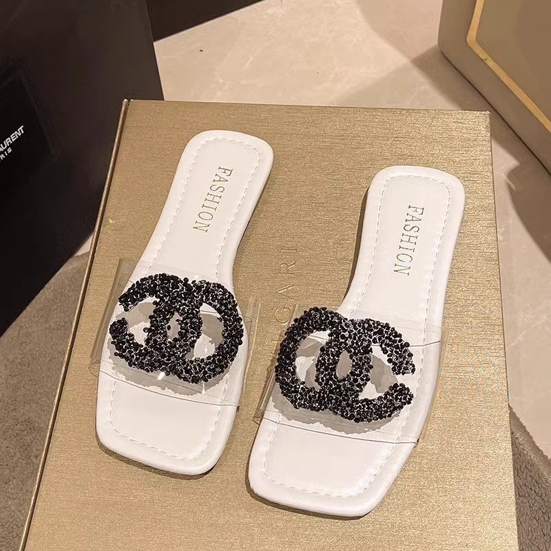 Ddmysports New Women S Outdoor Flat Slippers Summer Versatile Transparent Rhinestone One Strap Sandals With Rhinestones Outdoor Shoes