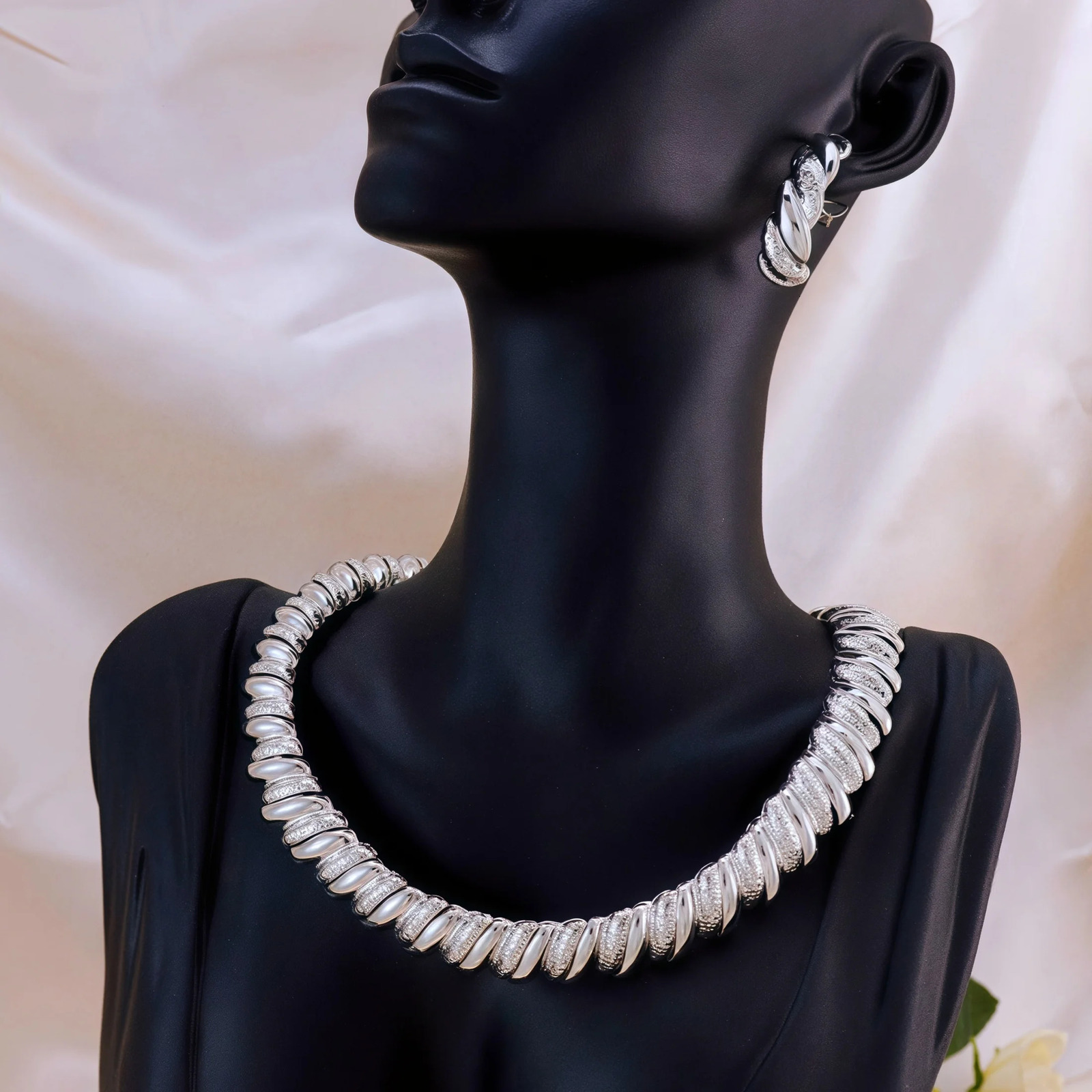 5pcs Golden Vintage Necklace Bracelet Earrings And Ring A Jewelry Set For Womens Wedding Brides 250609