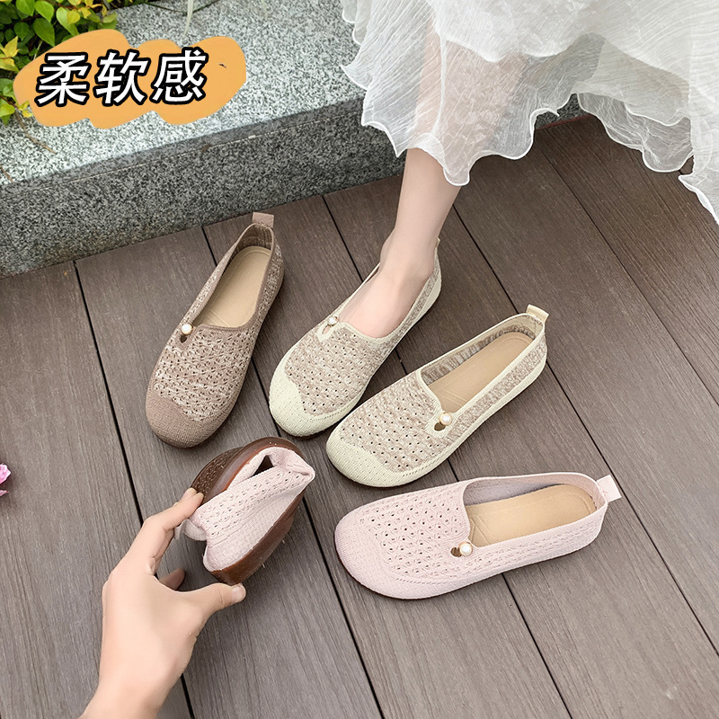 Ddmyoutdoor Summer New Women S Breathable Hollow Mesh Soft Sole Middle Aged Mom Shallow Casual Shoes Crochet Outdoor Shoes