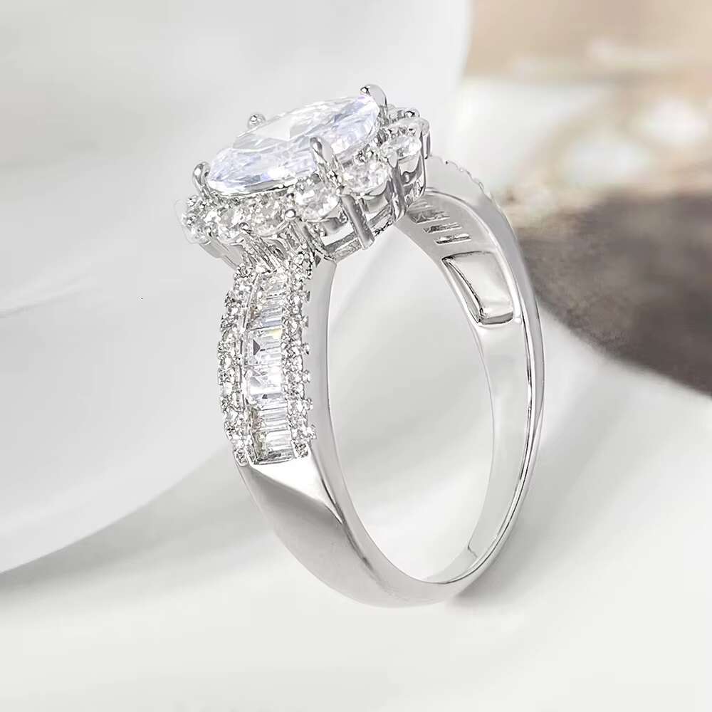 Custom 18k White Gold Womens VVS Diamond Eternal Moissanite Ring Round Shape Sterling Silver 925 Wedding Engagement Party