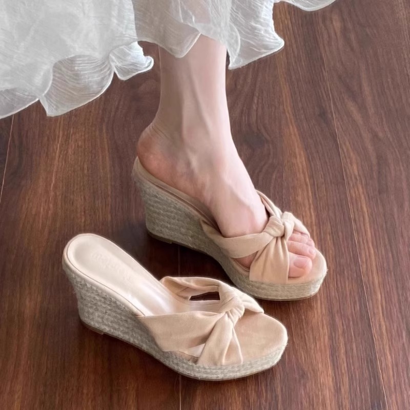 Wedge slippers summer new Korean bow shoes outdoor woven jute multifunctional designer sandals women's slippers sandals
