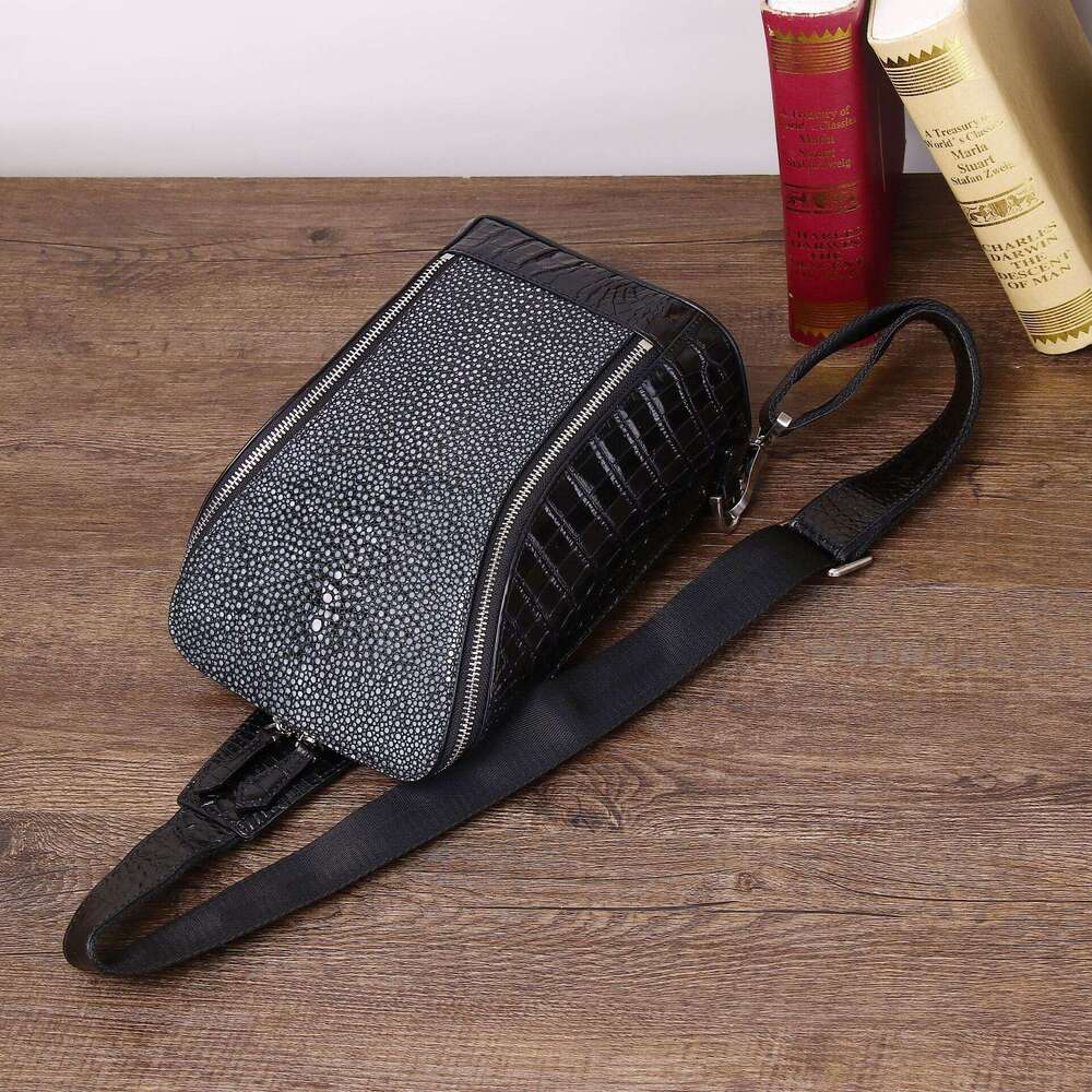 Pattern Fish Smooth Pearl Men's Chest Crossbody Front Bag Classic Outdoor Large Capacity Backpack