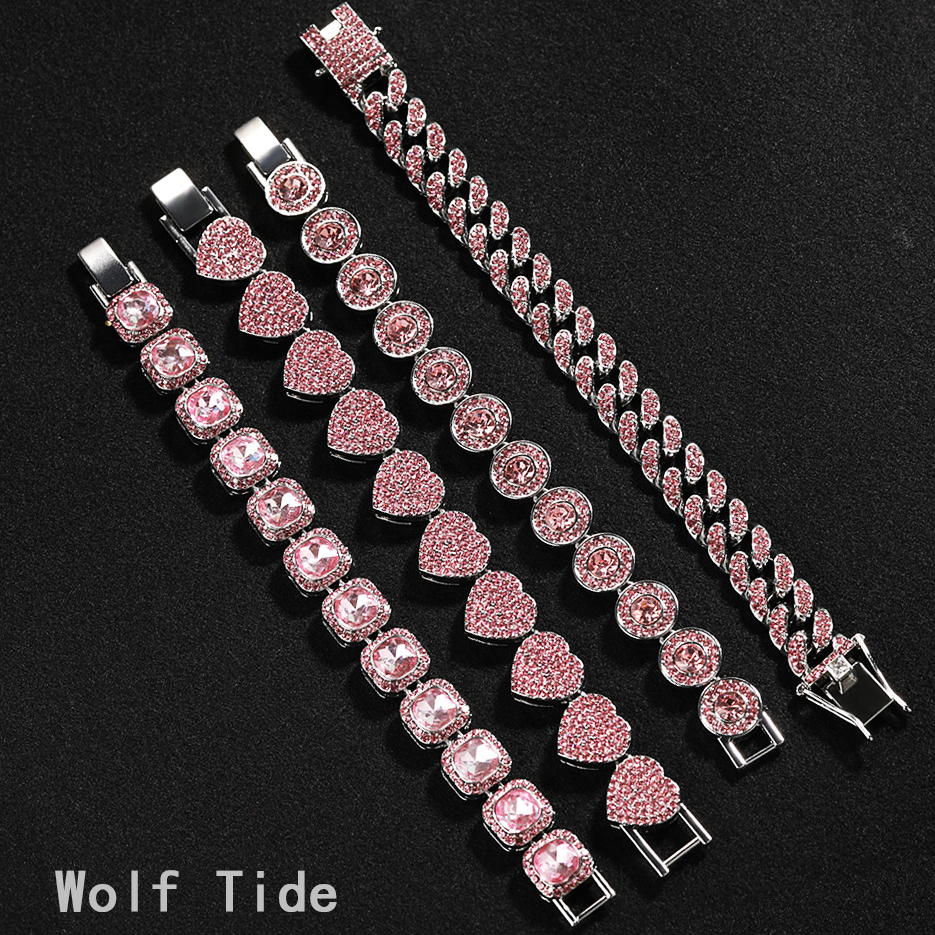 Fashionable and versatile pink diamond alloy bracelet simple geometric heart bracelet womens new cool trendy hip-hop bracelet Bling Hip Hop Rapper Jew