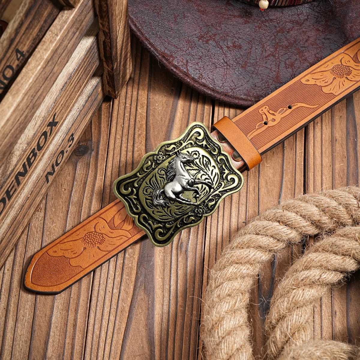 Quality Mens Leather Belt Golf Belt with Rivet Buckle Vintage Fashion Style to Match with Jeans and Casual Trousers Suitable X250614