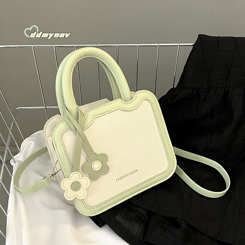 High-end for Women Summer 2025 New Niche Design Ins Crossbody Handbag Small Square Bag ddmynov